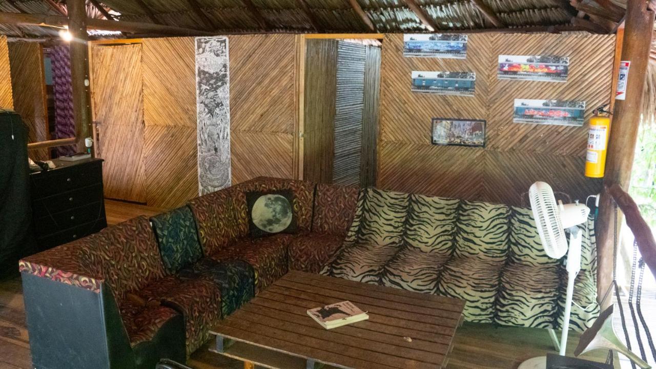 Auberge de jeunesse La Playita à Guachaca Extérieur photo